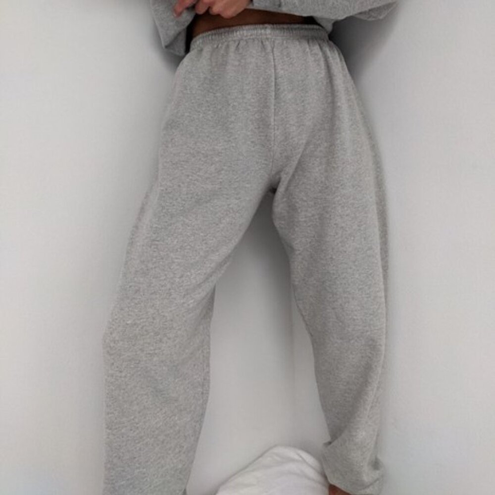 Cleo Cotton Sweatpants in Heather Grey